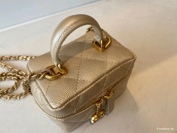 Firstbag Ru WITH CHANEL CHAIN VANITY SMALL 0825